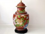 Vase mari cloisonne cu capac si suport din lemn. - imagine 4
