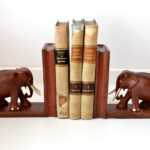 Opritor carti format din 2 statuete elefanti