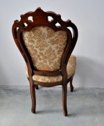 Set 4 scaune stil Louis al XV-lea din lemn de nuc si tapiterie belgiana.