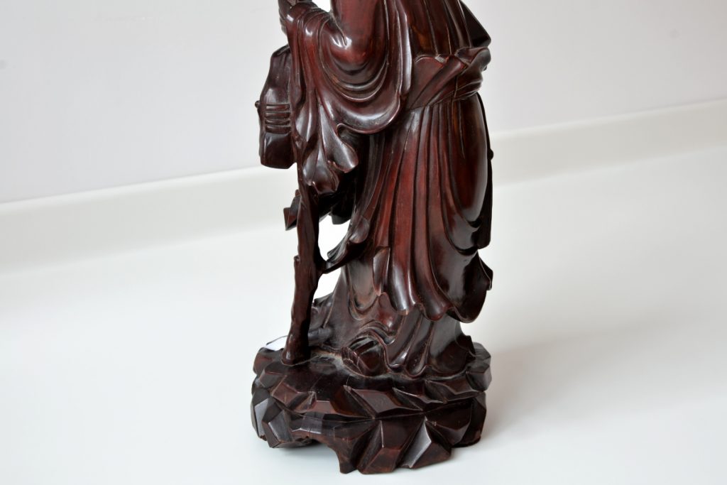 Statueta Inteleptul copiilor din lemn exotic