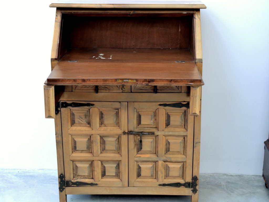 Secretaire breton din lemn masiv de nuc - imagine 5