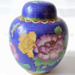 Vas cloisonne cu capac  vechi.