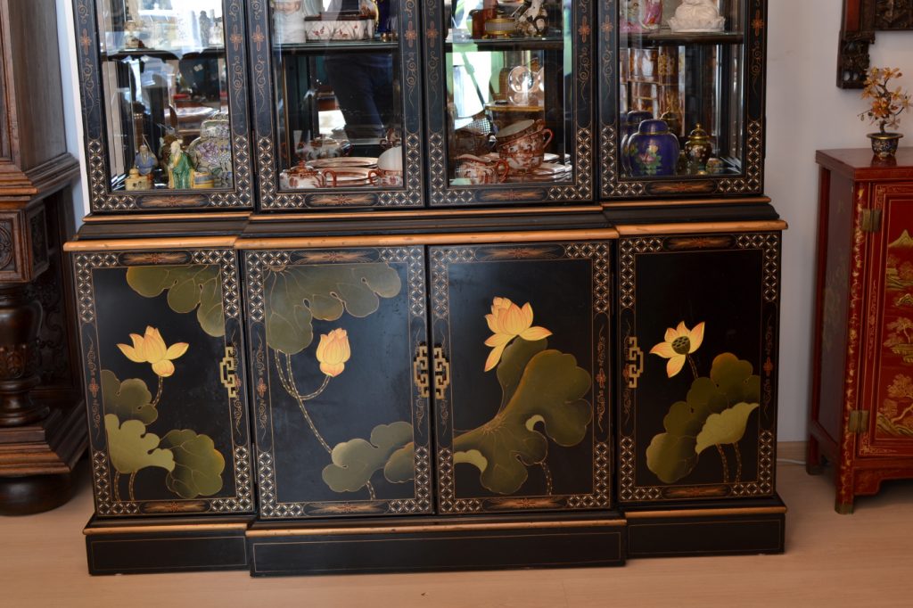 Vitrina chinezeasca  din lemn masiv pictata manual - imagine 3