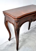 Masuta de joc sau consola stil Louis XV lea din lemn si furnir de palisandru