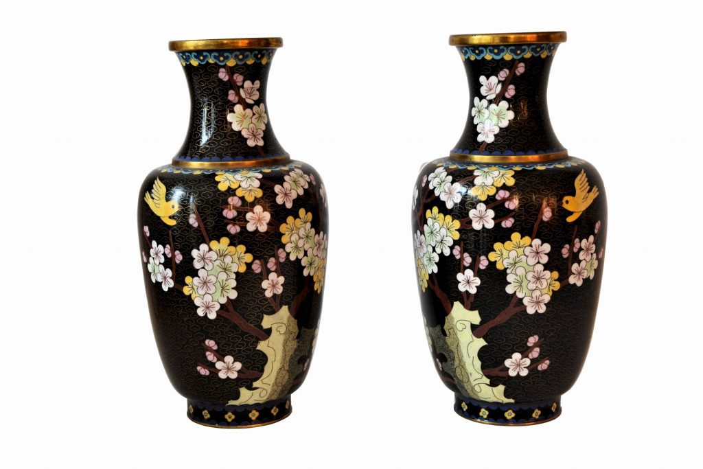 Doua vaze cloisonne vechi Doua vaze cloisonne vechi