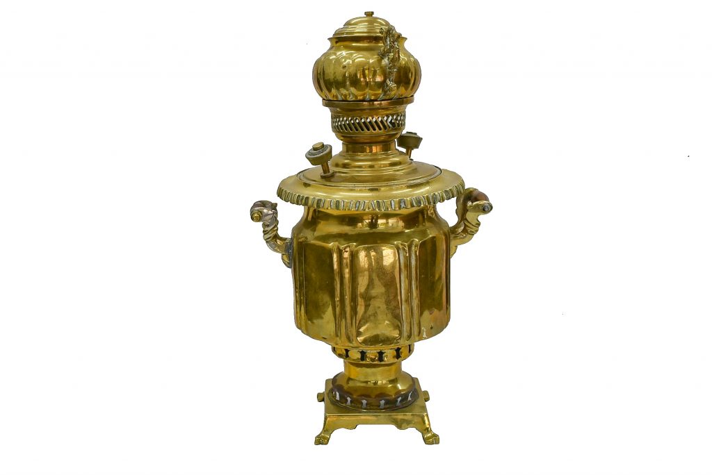 Samovar din alama