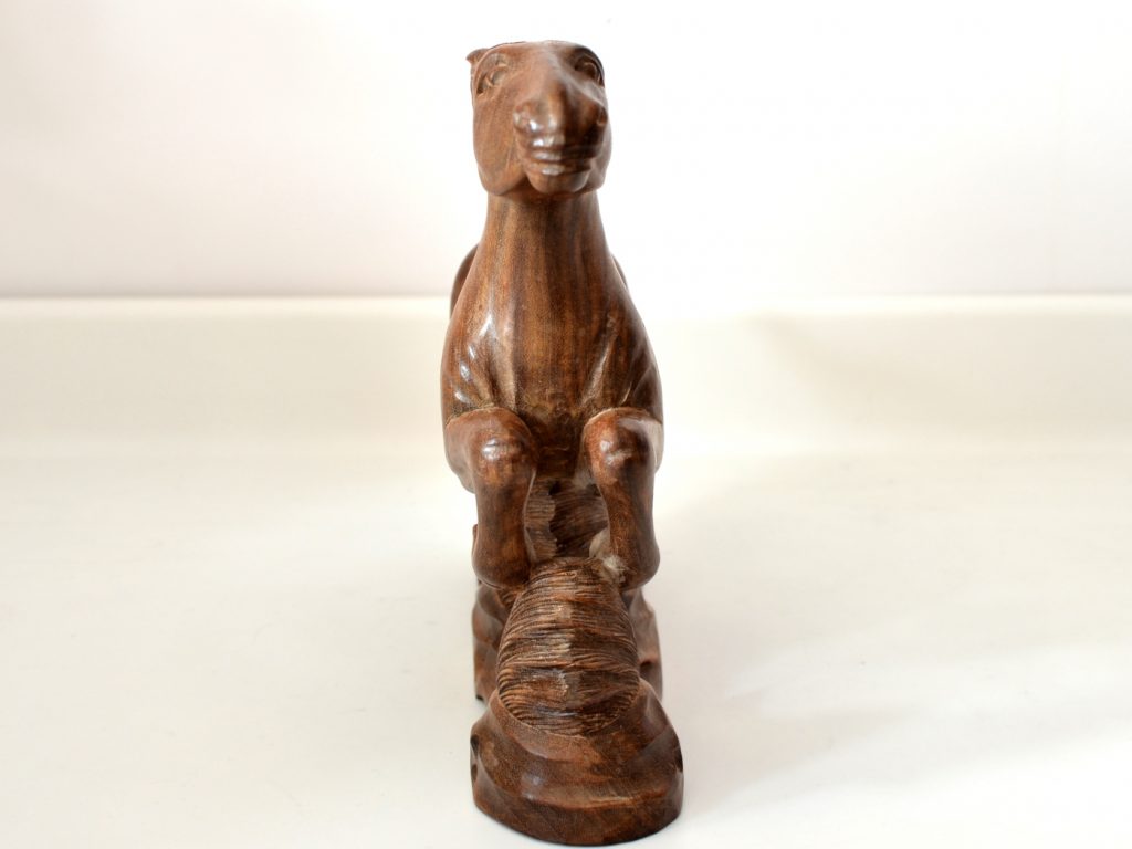 Statueta cal in galop din lemn exotic