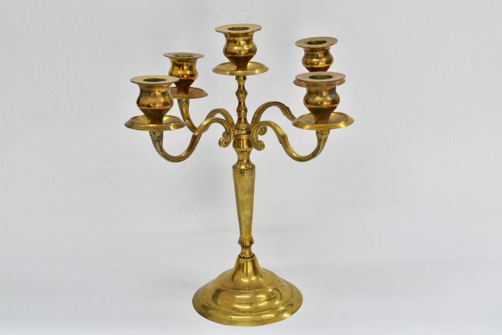 Sfesnic din bronz masiv cu 5 lumanari Sfesnic din bronz masiv cu 5 lumanari