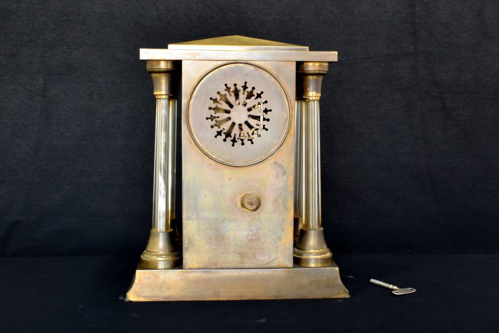 Ceas de semineu Art Deco Ceas de semineu Art Deco