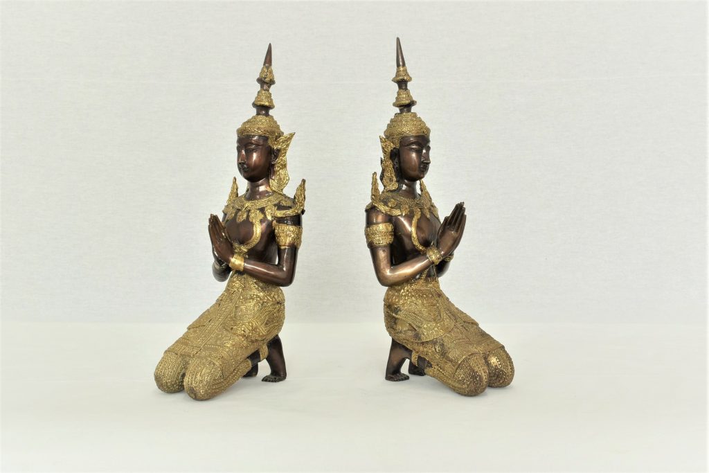 Statui "Ingerii lui Buddha"