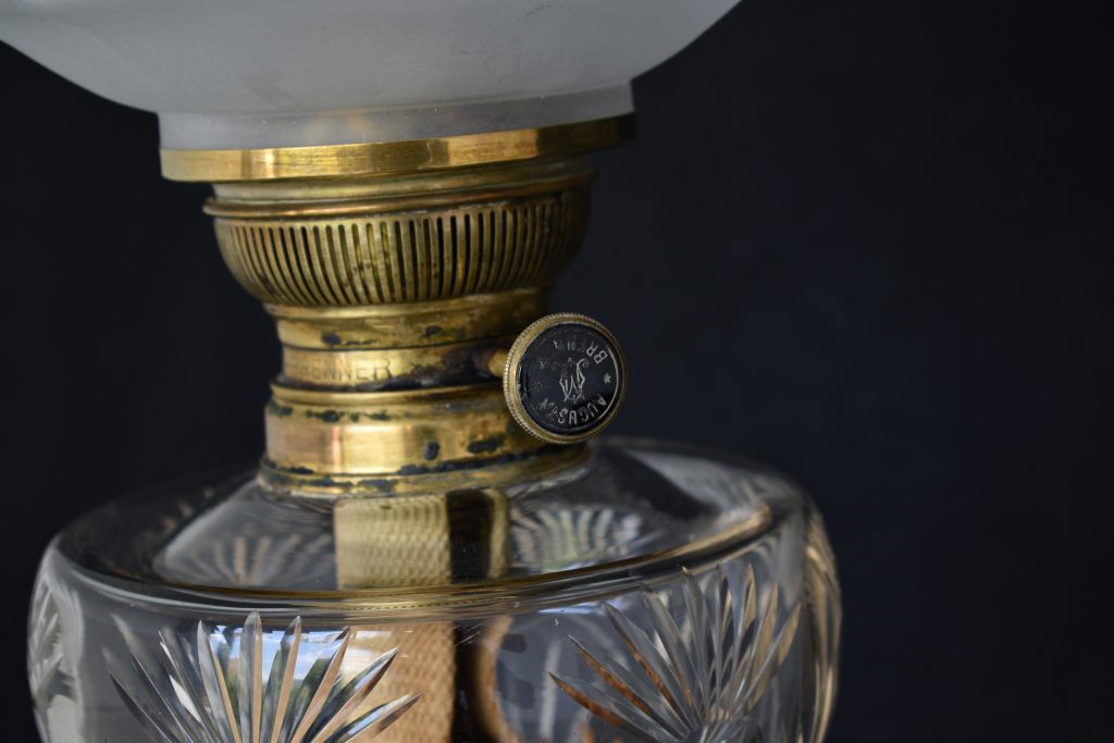 Lampa pe gaz Augusta Brenner Lampa pe gaz Augusta Brenner