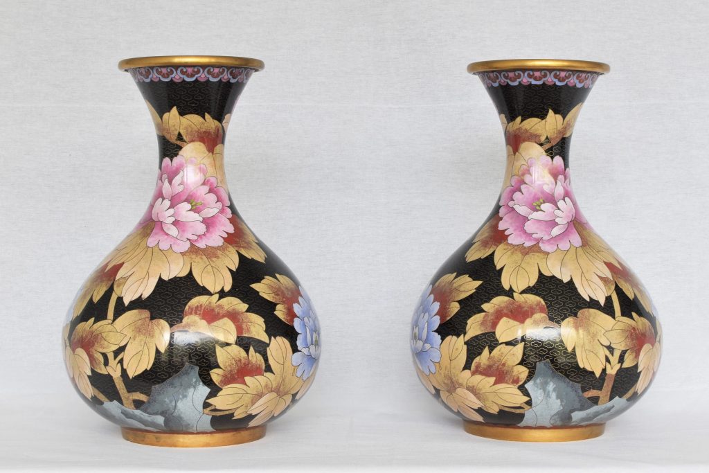 Vaza Cloisonne neagra