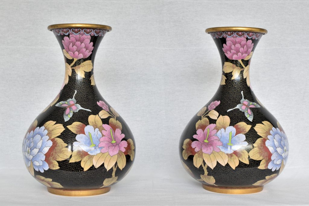 Vaza Cloisonne neagra