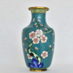 Vaza cloisonne albastra cu flori
