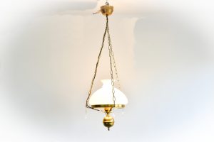 Lampa opalina din bronz
