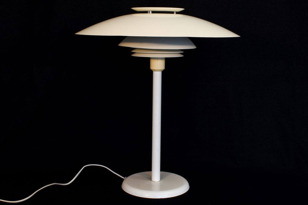 Lampa vintage designer Simon Henningsen Lampa vintage designer Simon Henningsen