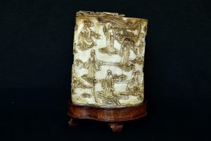 Vas din fildes pentru pensule dinastia Qing