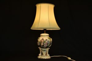 Veioza portelan Capodimonte