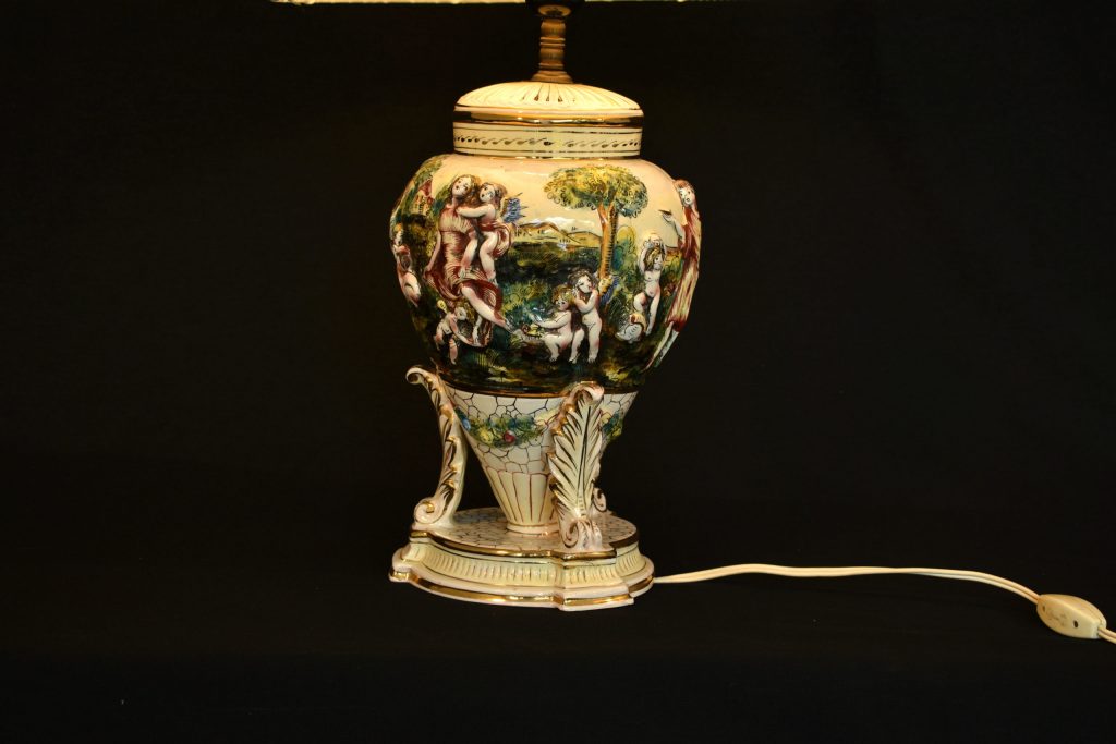 Veioza portelan Capodimonte