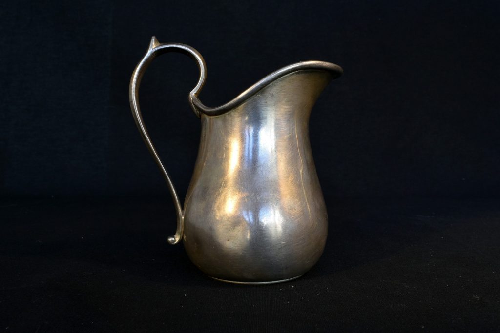 Carafa mica din argint Carafa mica din argint