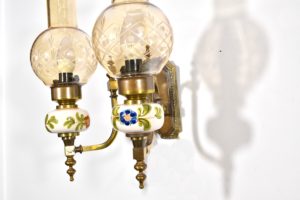 Aplica cu ornamente din ceramica