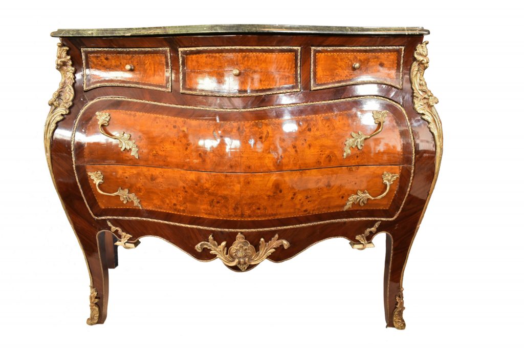 Comoda Louis al 15 lea (3) Comoda Louis al 15 lea