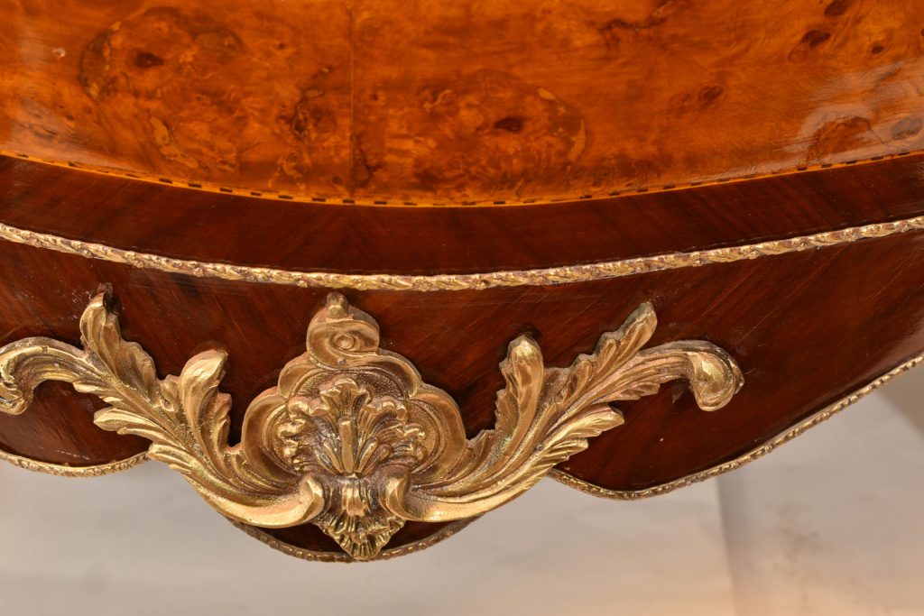 Comoda Louis al 15 lea (4) Comoda Louis al 15 lea