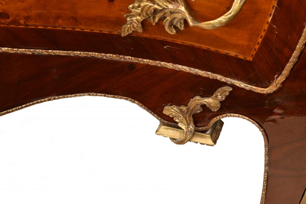 Comoda Louis al 15 lea (5) Comoda Louis al 15 lea