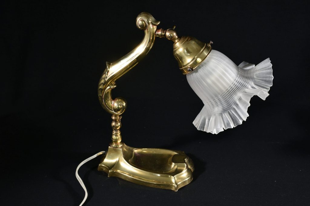 Veioza Art Nouveau pentru birou (12) Veioza Art Nouveau pentru birou