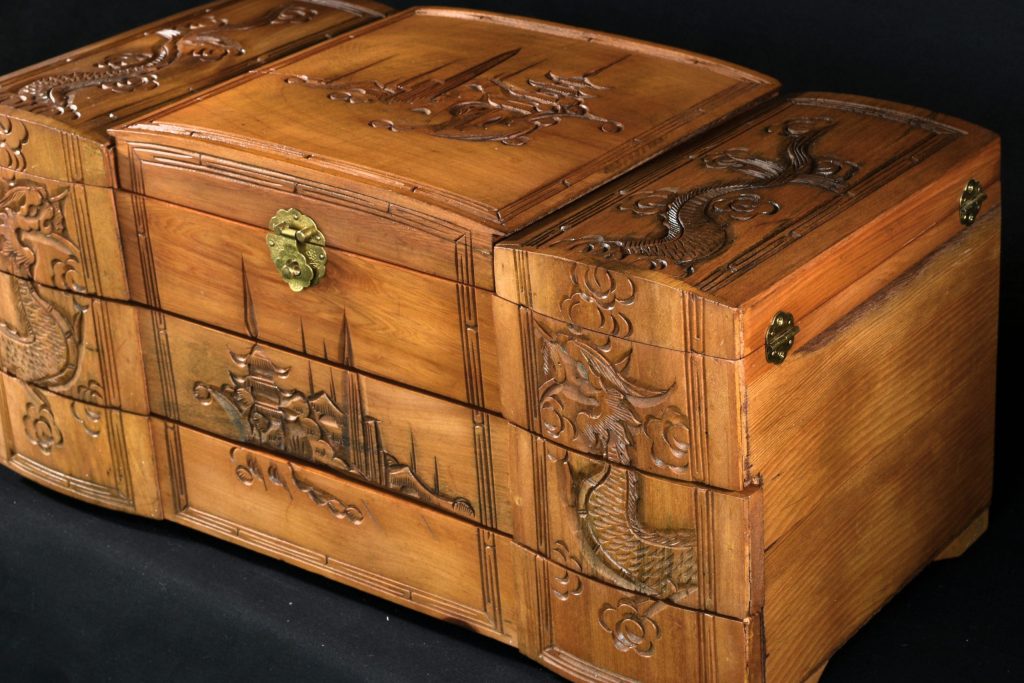 Caseta pentru bijuterii chinezeasca (2) Caseta pentru bijuterii chinezeasca