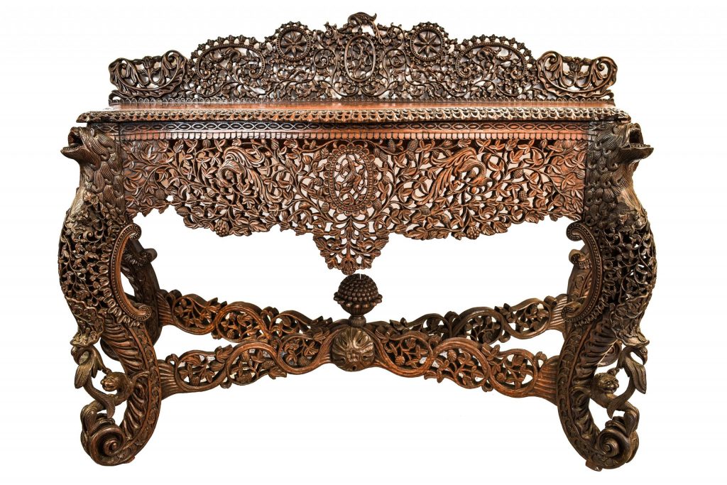 Consola birmaneză din secolul al XIX-lea (13) Consola birmaneză din secolul al XIX-lea