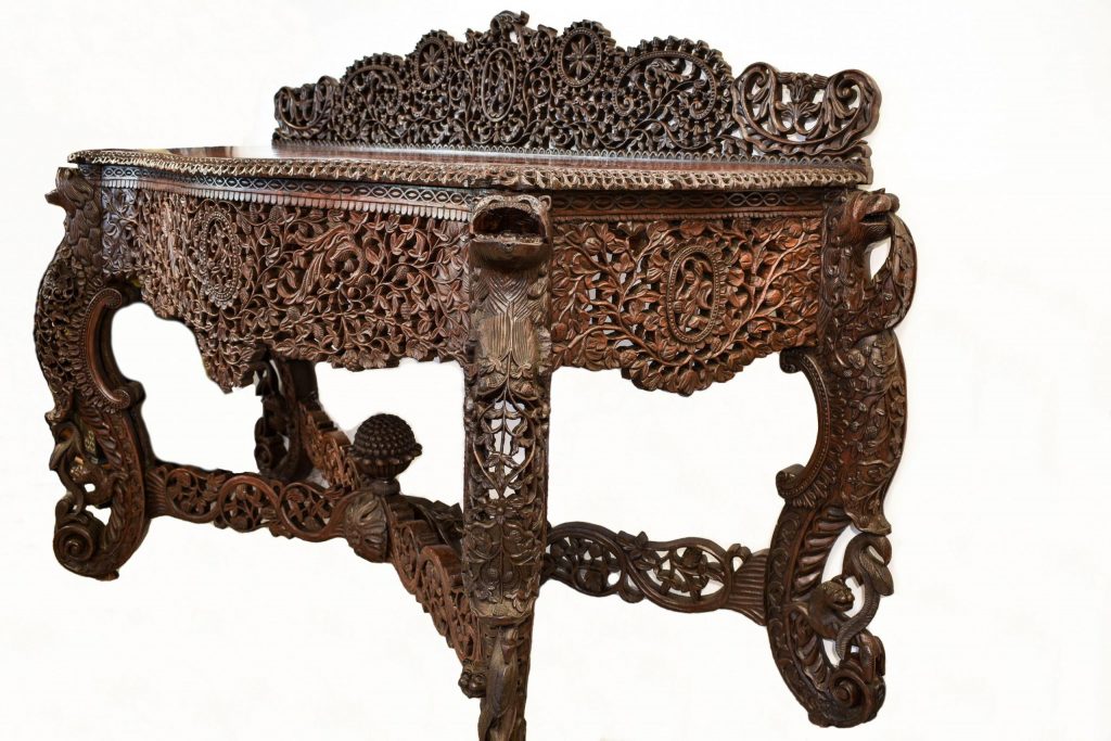Consola birmaneză din secolul al XIX-lea (4) Consola birmaneză din secolul al XIX-lea