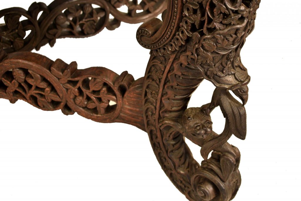 Consola birmaneză din secolul al XIX-lea (6) Consola birmaneză din secolul al XIX-lea