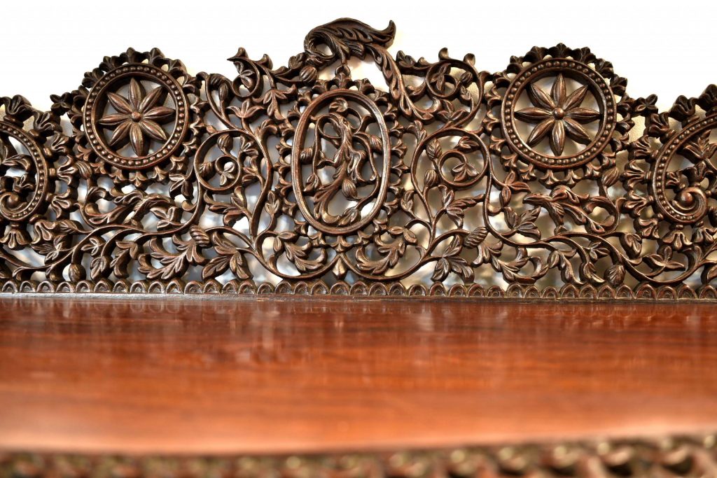 Consola birmaneză din secolul al XIX-lea (7) Consola birmaneză din secolul al XIX-lea