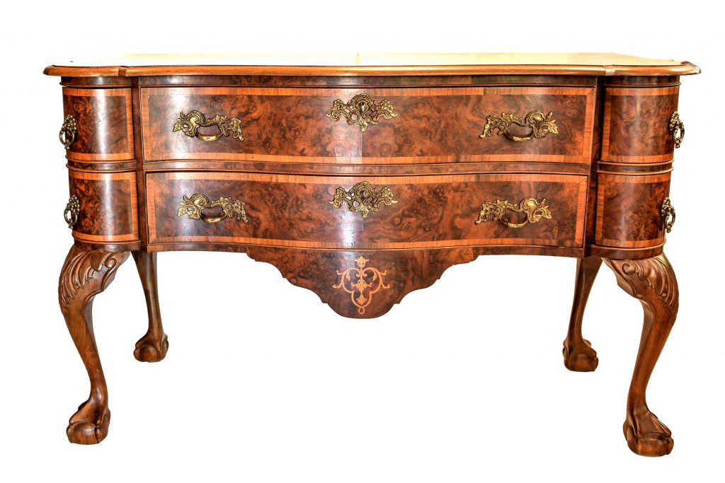 Comoda Chippendale
