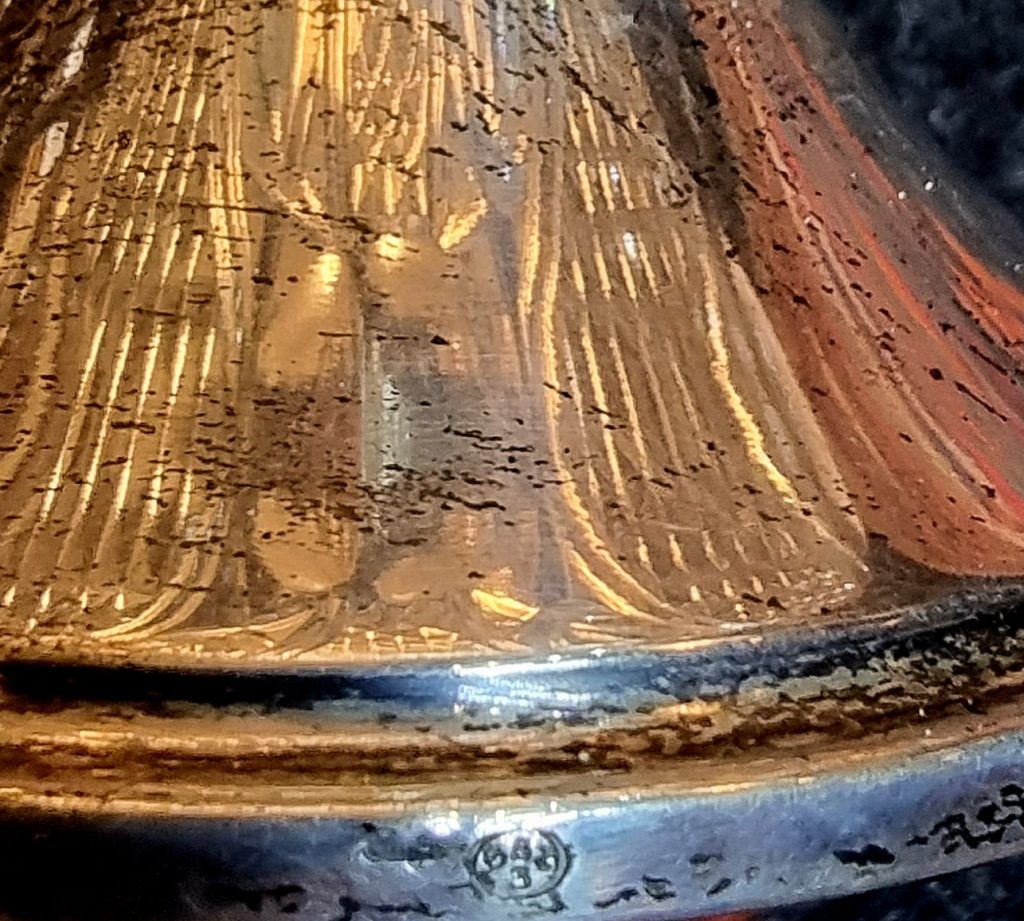 Fructiera din cristal cu picior de argint Fructiera din cristal cu picior de argint