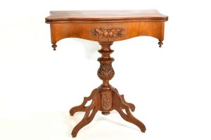 Consola masuta de joc flamanda