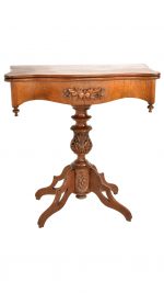 Consola masuta de joc flamanda