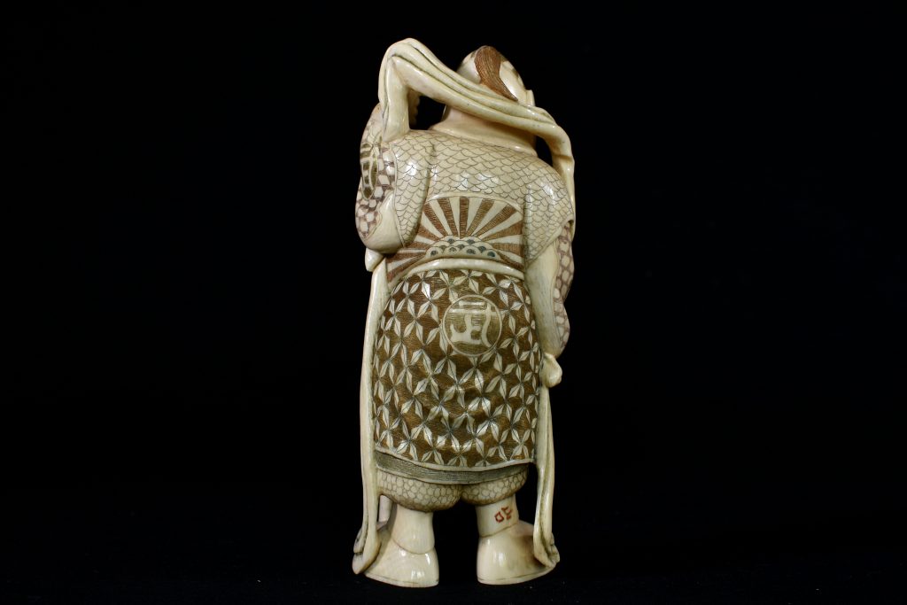 Statueta japoneza din fildes (6) Statueta japoneza din fildes