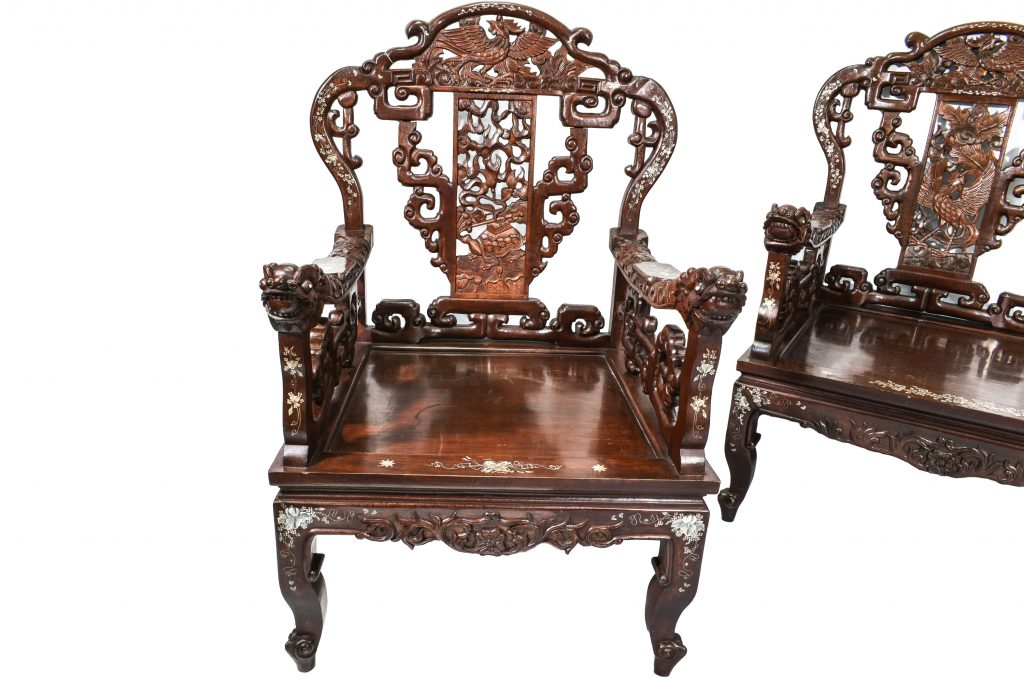 set canapea cu 2 fotolii din lemn exotic