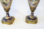 Amfora din portelan Sevres si bronz