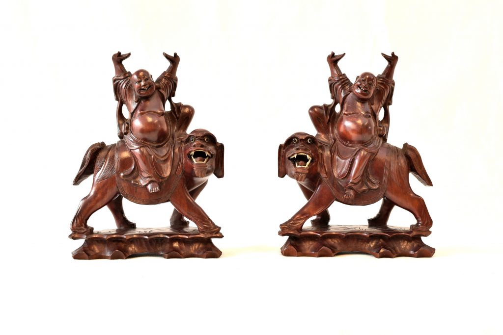 Buddha vesel pe Caine Foo