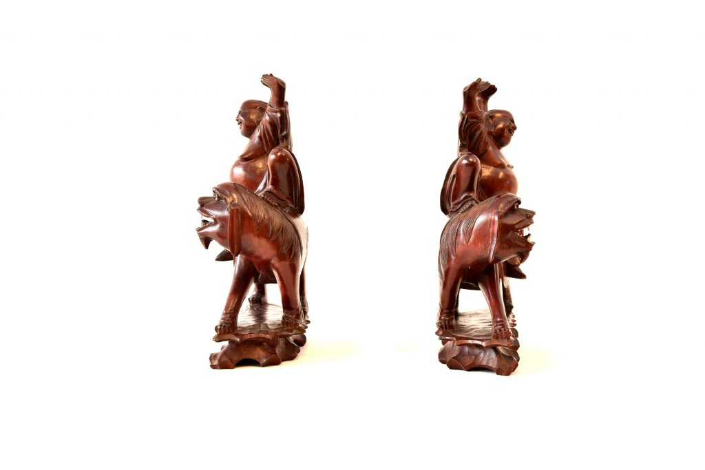 Buddha vesel pe Caine Foo