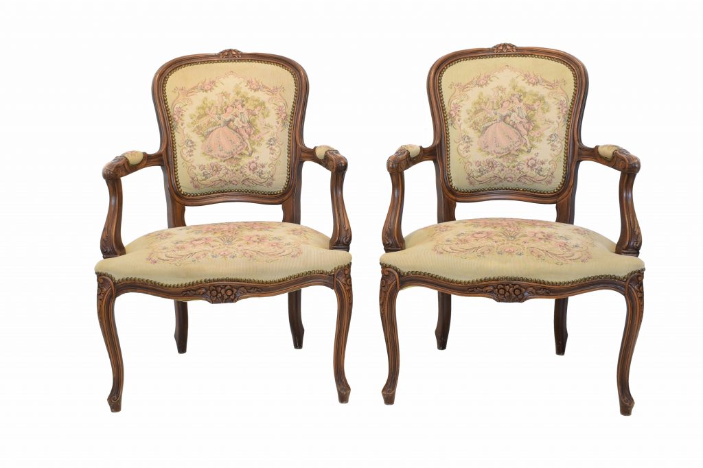 Fotoliu Louis XI lea cu tapiterie belgiana (1) Fotoliu Louis XI lea cu tapiterie belgiana