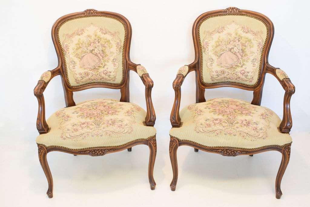 Fotoliu Louis XI lea cu tapiterie belgiana