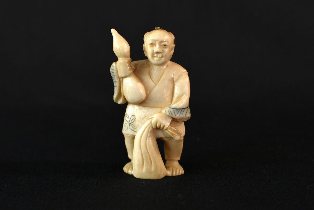 Netsuke din fildes (1) Netsuke din fildes
