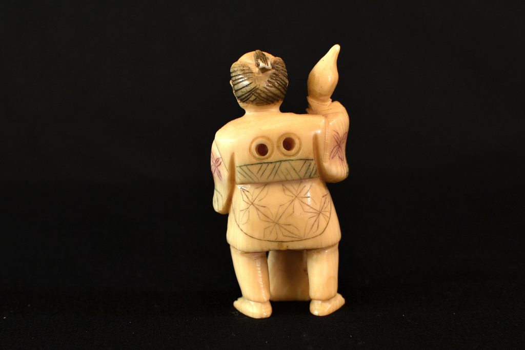 Netsuke din fildes (3) Netsuke din fildes