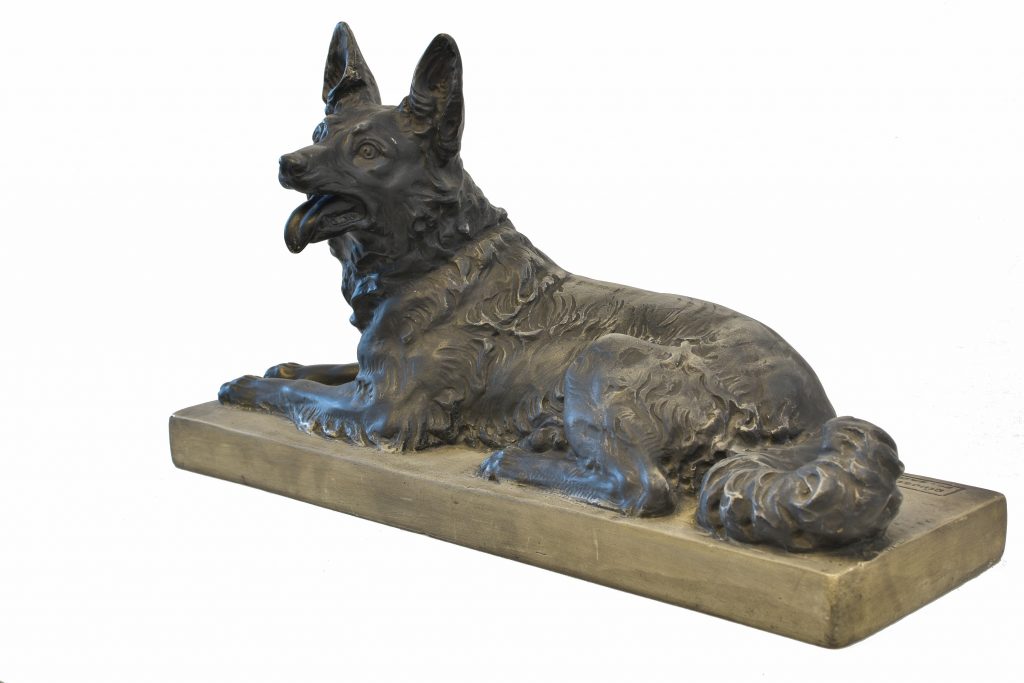 Statueta caine alsacian