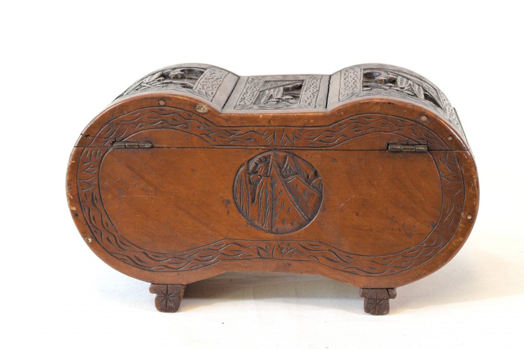 Caseta chinezeasca din lemn exotic (5) Caseta chinezeasca din lemn exotic