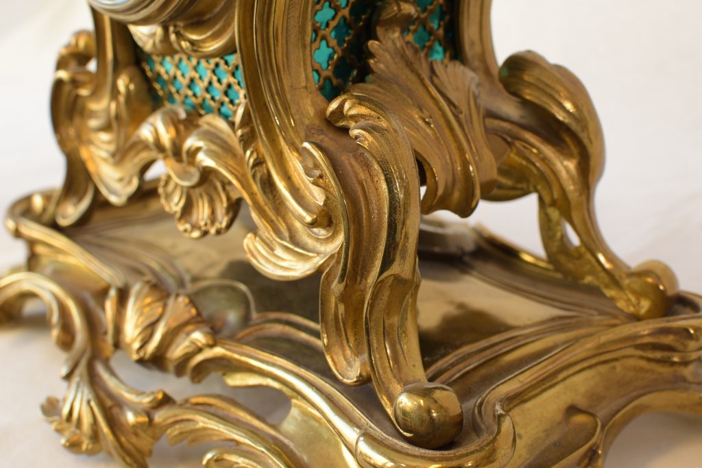 Ceas cu doua sfesnice Vincenti